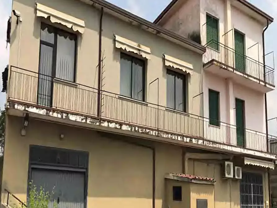 Immagine 3 di Ufficio in vendita  in Via delle Bettole a Brescia