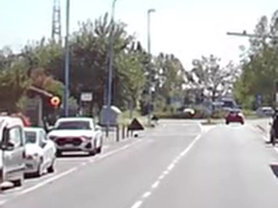 Immagine 10 di Ufficio in vendita  in Via delle Bettole a Brescia