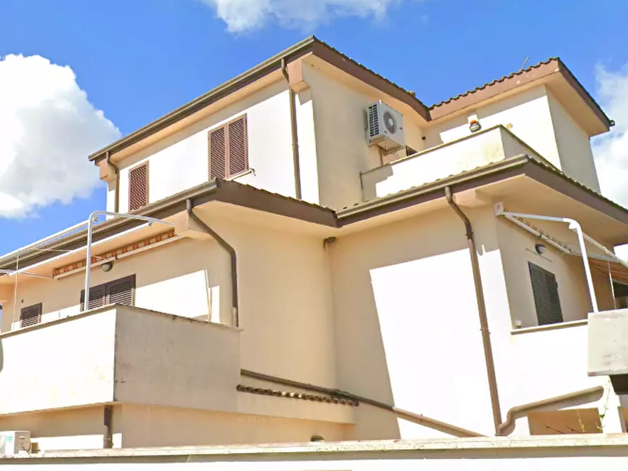 Immagine 8 di Appartamento in vendita  in Via Tullio Ascarelli  a Roma