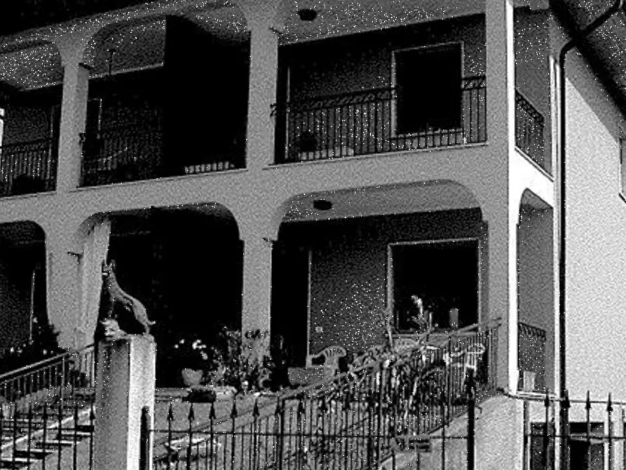 Immagine 2 di Porzione di casa in vendita  in Via G. Mameli a Milzano