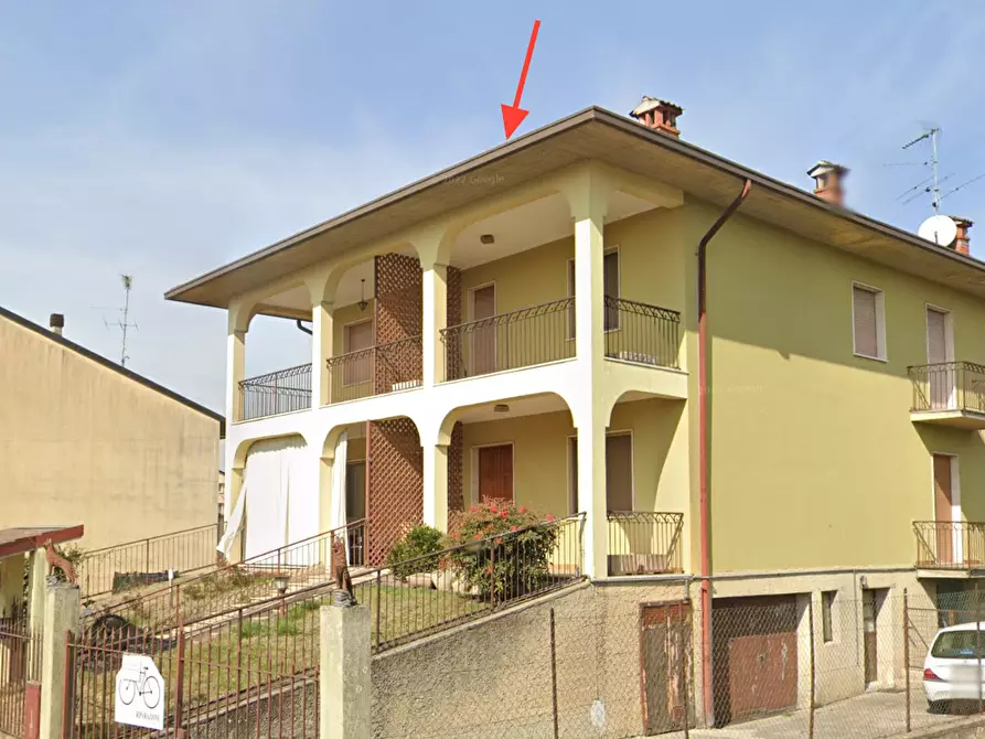 Immagine 12 di Porzione di casa in vendita  in Via G. Mameli a Milzano