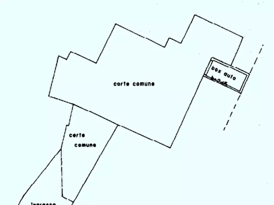 Immagine 6 di Garage in vendita  in Via Giuseppe Zanardelli a Fiesse