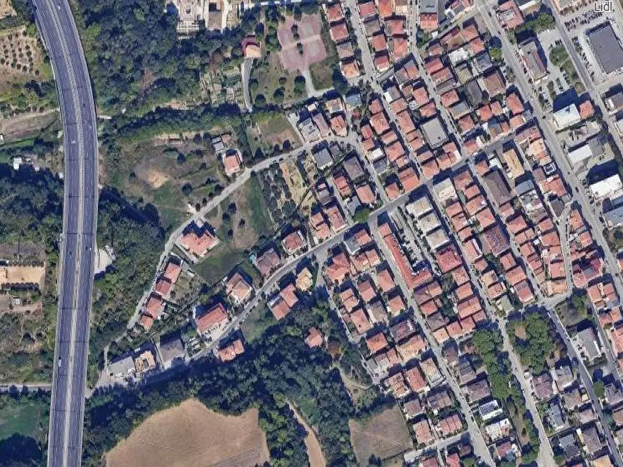 Immagine 9 di Magazzino in vendita  in Via Lombardia a Porto Sant'elpidio