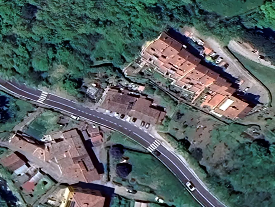 Immagine 10 di Appartamento in vendita  in Via Faentina a Vaglia