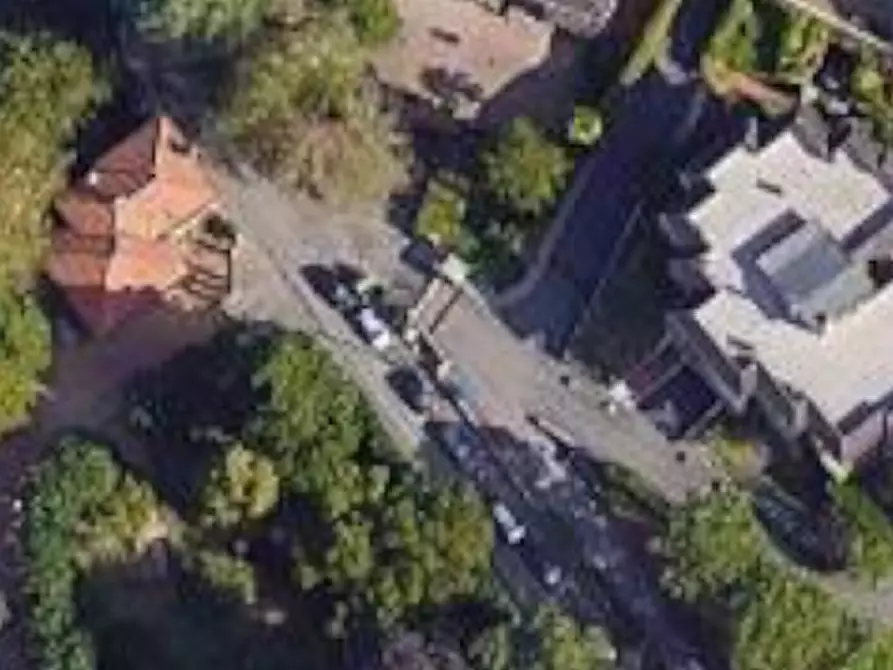 Immagine 19 di Appartamento in vendita  in Via Goldoni a Varese