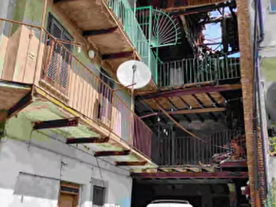 Immagine 2 di Appartamento in vendita  in Via Antonio Gramsci a Malnate