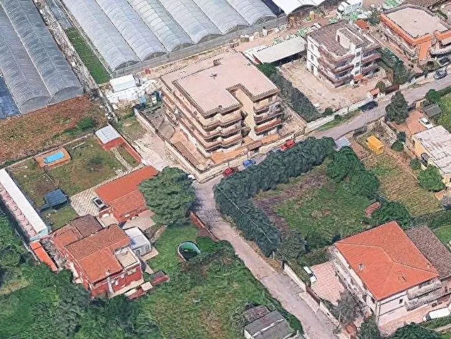 Immagine 10 di Appartamento in vendita  in Via Ceramida a Roma