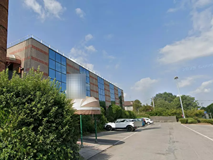 Immagine 1 di Negozio in vendita  in Via Lorenzo Canozio a Lendinara