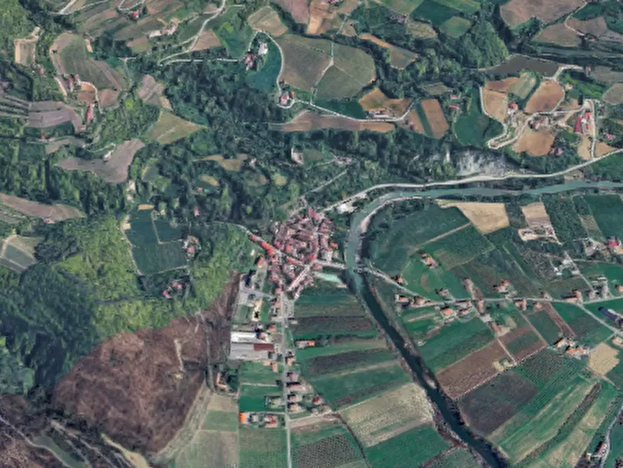 Immagine 5 di Magazzino in vendita  in Piazza Dante a Vesime