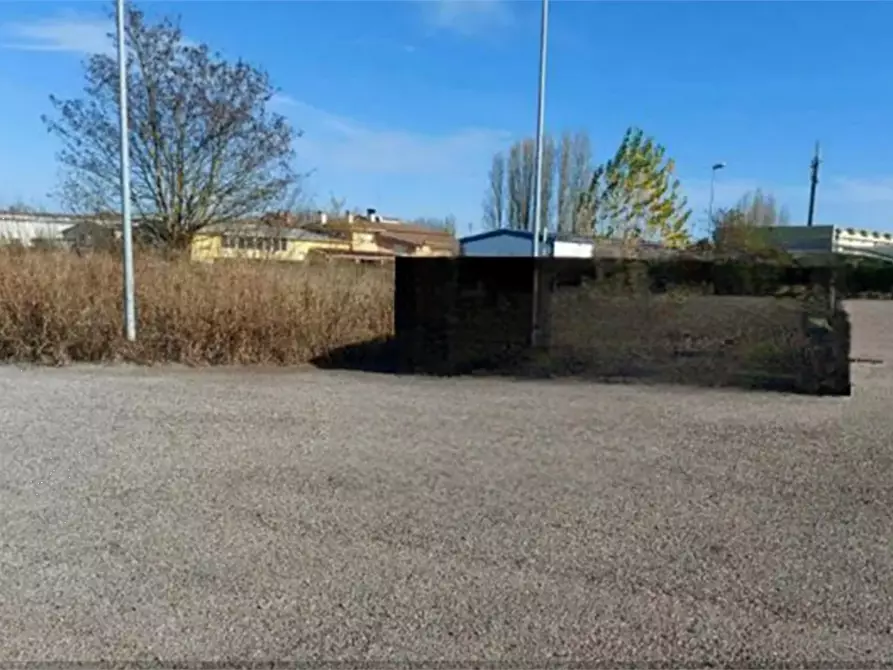 Immagine 3 di Terreno edificabile in vendita  in Via Nenni a Fratta Polesine