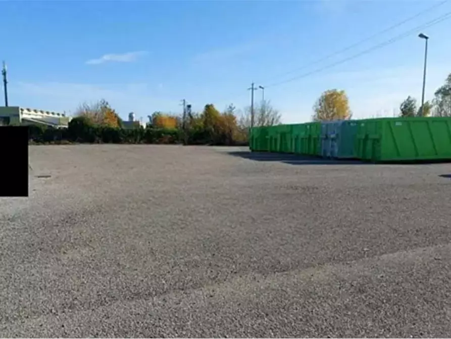 Immagine 2 di Terreno edificabile in vendita  in Via Pietro Nenni a Fratta Polesine