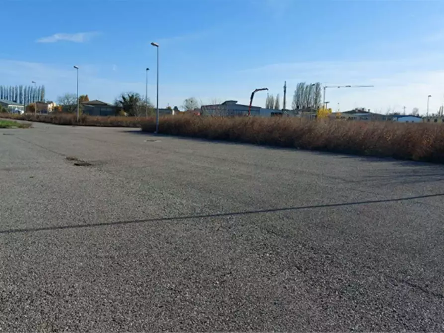 Immagine 9 di Terreno edificabile in vendita  in via Pietro Nenni a Fratta Polesine