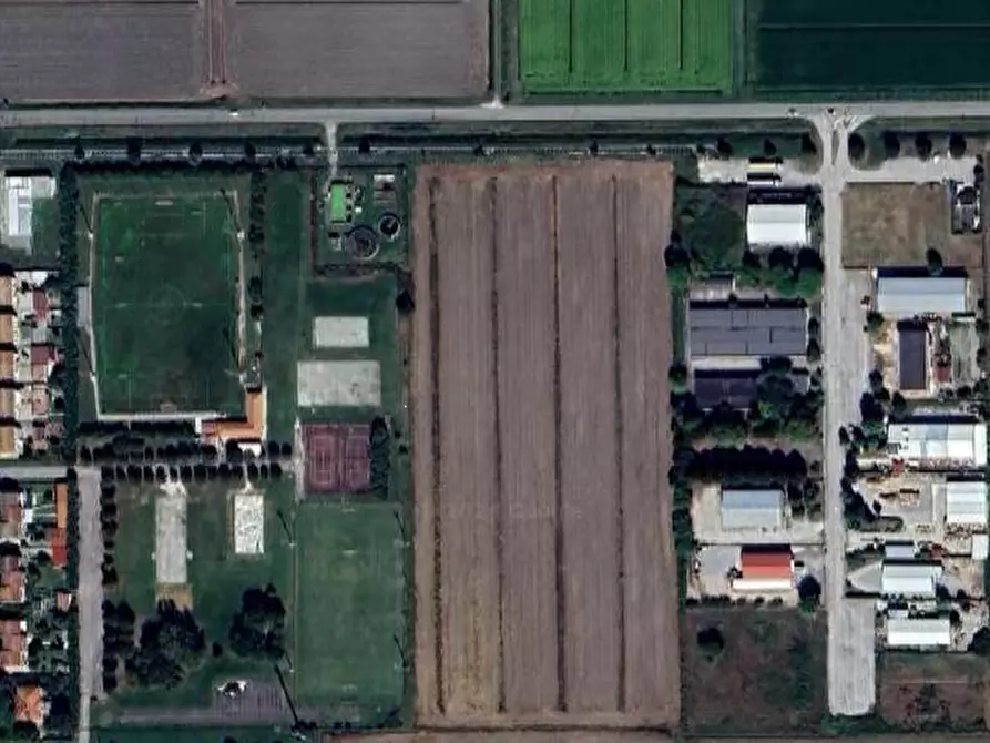 Immagine 27 di Capannone industriale in vendita  in Via 2 Giugno a Jolanda Di Savoia