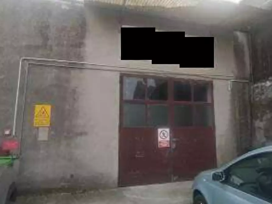 Immagine 4 di Laboratorio in vendita  in Via Alessandro Manzoni a Costa Di Rovigo