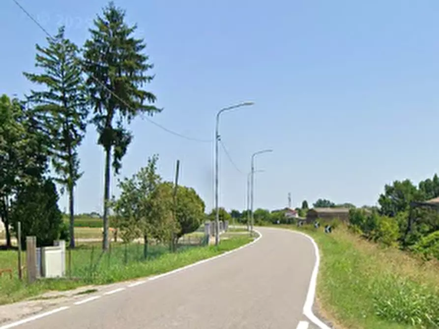 Immagine 7 di Casa indipendente in vendita  in Via Massafiscaglia a Ferrara