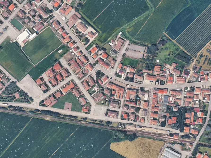 Immagine 1 di Appartamento in vendita  in Piazza Cesare Toschi a Masi Torello