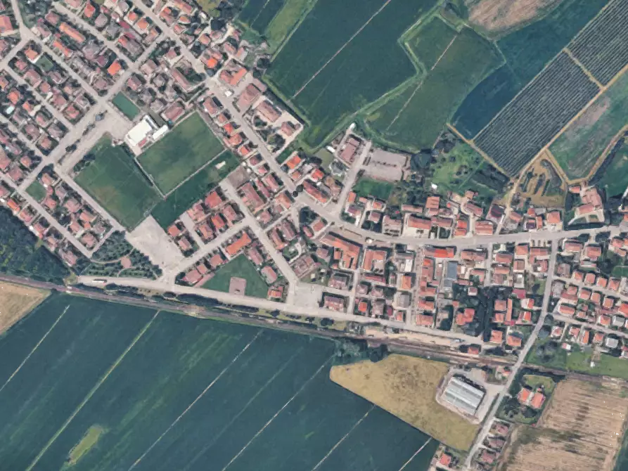 Immagine 2 di Appartamento in vendita  in Piazza Cesare Toschi a Masi Torello