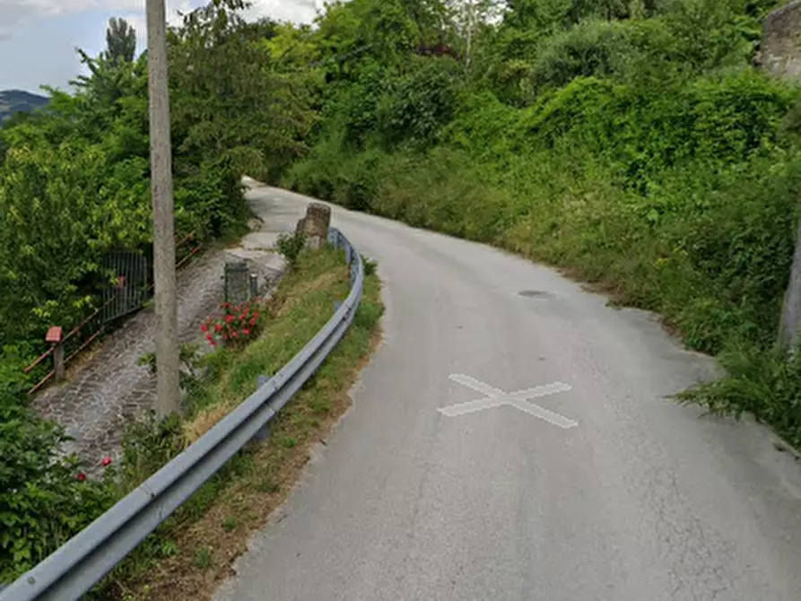 Immagine 5 di Appartamento in vendita  in Localita' Bellisio Alto a Pergola