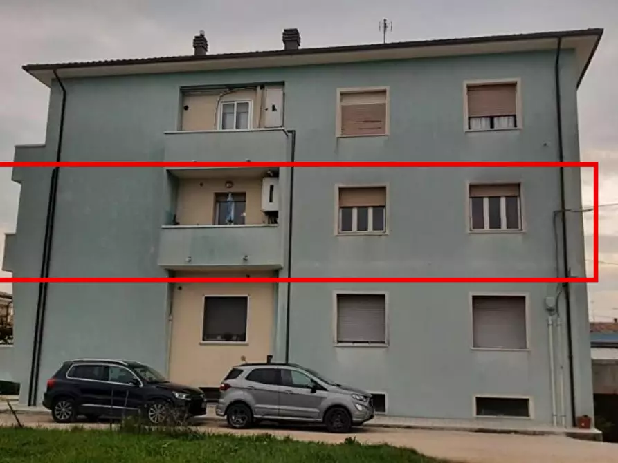 Immagine 2 di Appartamento in vendita  in Viale Piceno a Fano