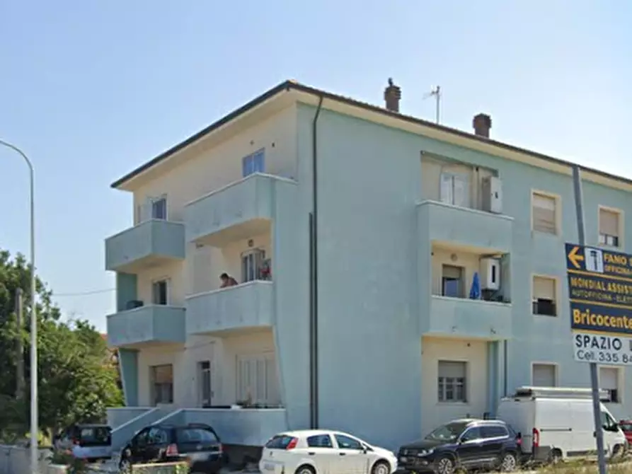 Immagine 10 di Appartamento in vendita  in Viale Piceno a Fano