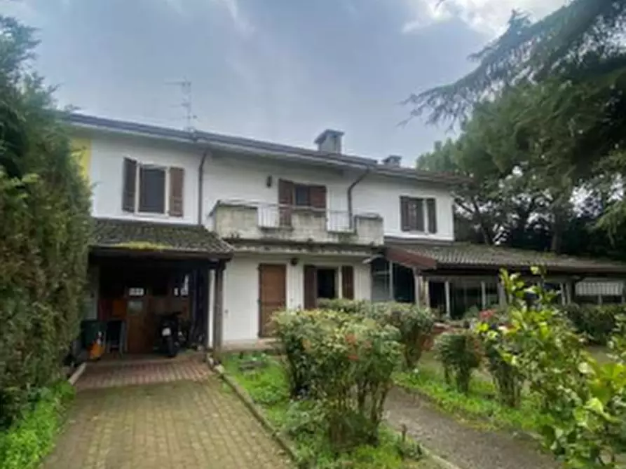 Immagine 1 di Villetta a schiera in vendita  in Via Antonio Gramsci a Castellucchio