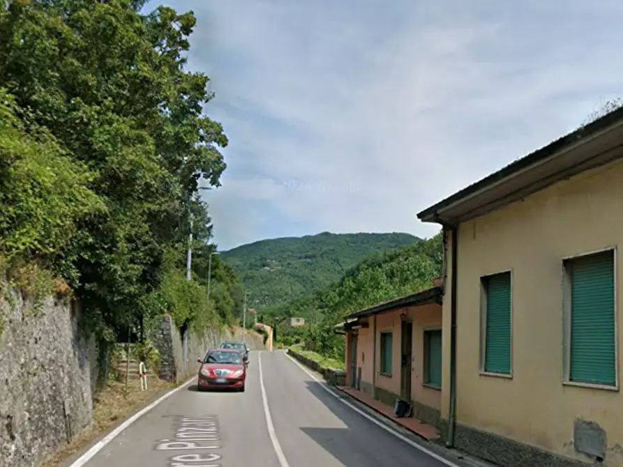 Immagine 10 di Appartamento in vendita  in Via Ettore Pinzani  a Dicomano