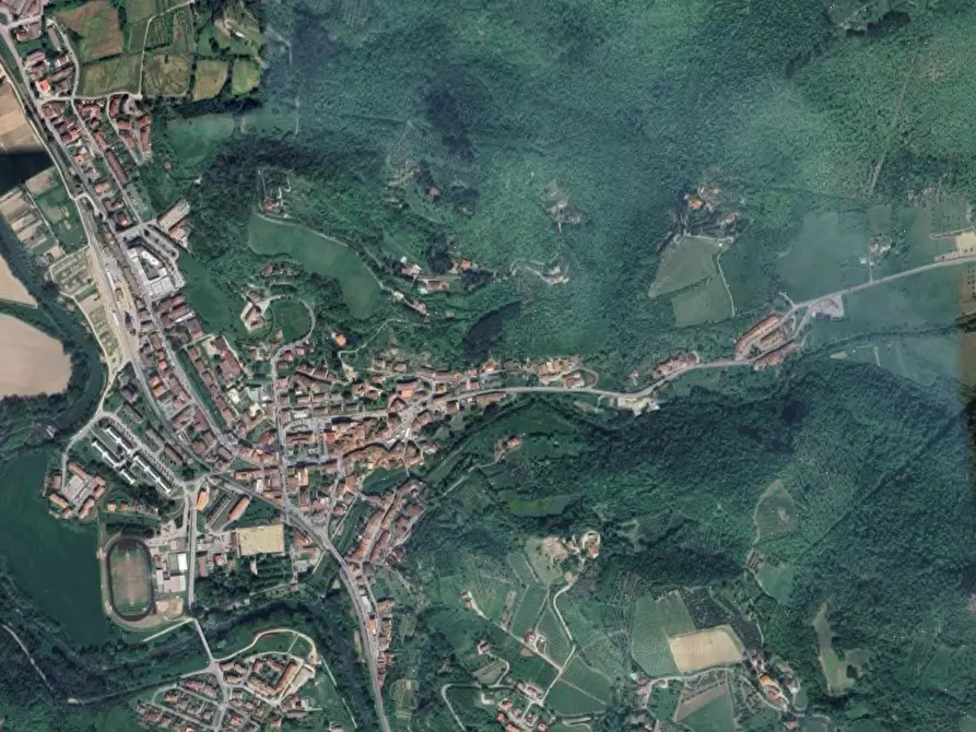 Immagine 11 di Appartamento in vendita  in Via Ettore Pinzani  a Dicomano