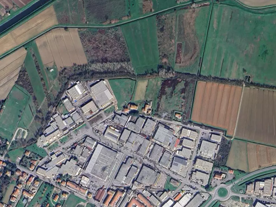 Immagine 8 di Capannone industriale in vendita  in Via del Puntone a Fucecchio