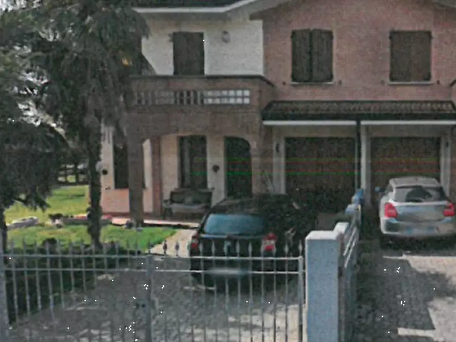 Immagine 25 di Porzione di casa in vendita  in Via Cavo Lazzarello a Luzzara