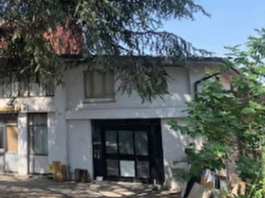 Immagine 2 di Capannone industriale in vendita  in Vicolo Francesco Baracca a Voghera