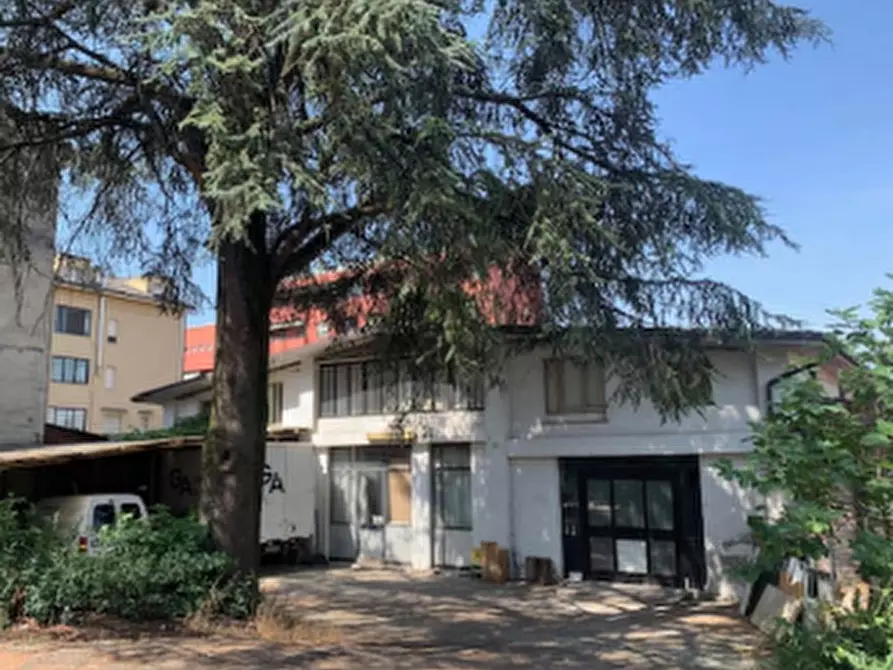 Immagine 3 di Capannone industriale in vendita  in Vicolo Francesco Baracca a Voghera