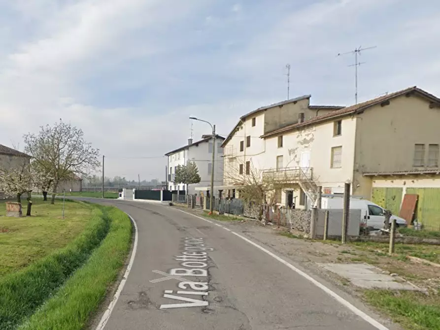 Immagine 11 di Appartamento in vendita  in Via San Felice a Bomporto