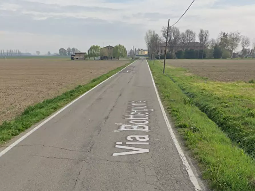 Immagine 12 di Appartamento in vendita  in Via San Felice a Bomporto