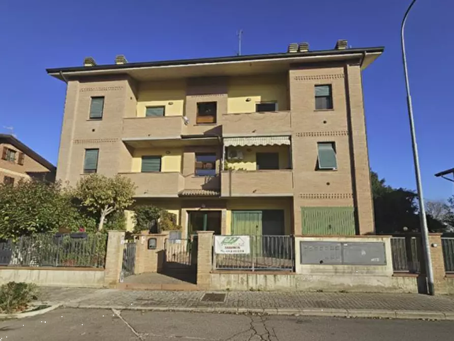 Immagine 2 di Appartamento in vendita  in Via Pietro Gobetti  a Ravarino