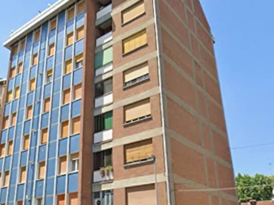 Immagine 10 di Appartamento in vendita  in Via Abramo Lincoln a Carpi