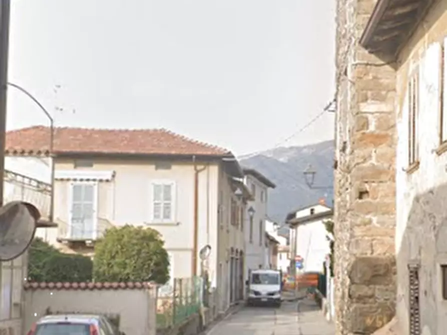 Immagine 11 di Laboratorio in vendita  in via Alcide de Gasperi a Ambivere