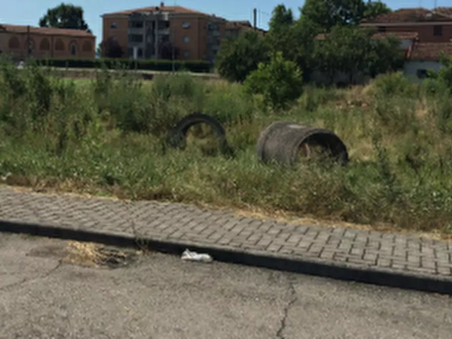 Immagine 2 di Terreno edificabile in vendita  in Via Il Convoglio a Parma