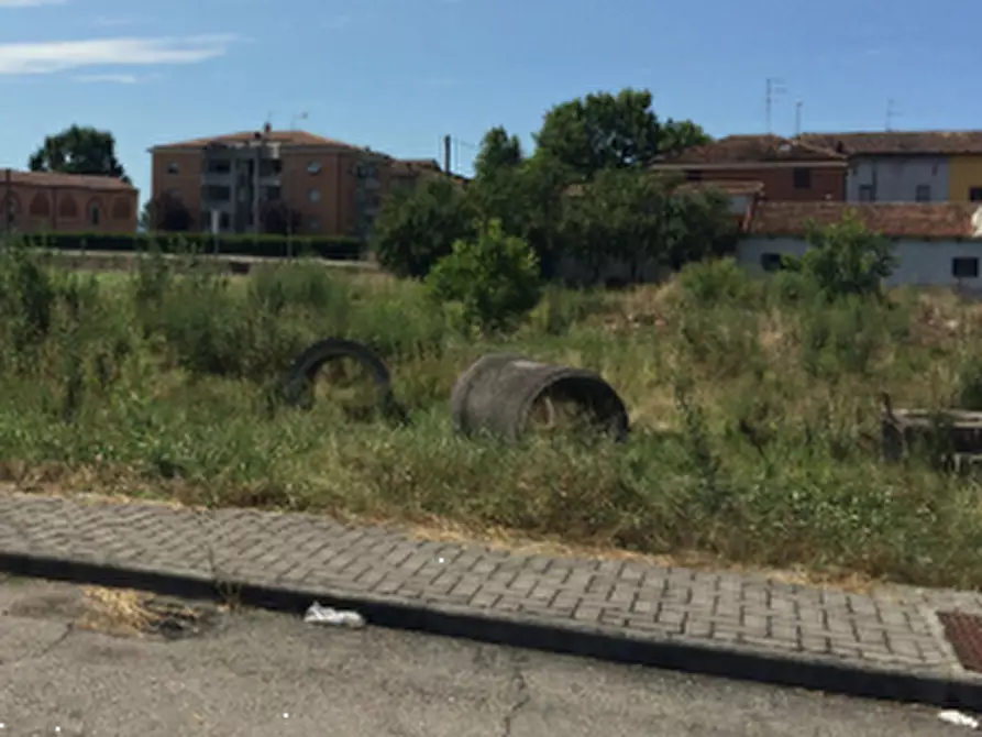 Immagine 1 di Terreno edificabile in vendita  in Via Il Convoglio a Parma