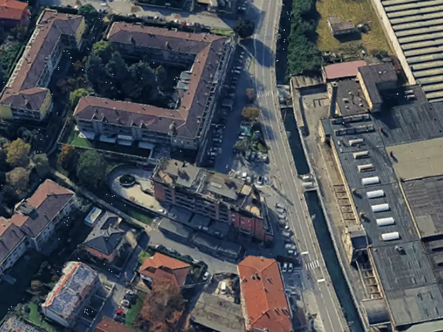 Immagine 5 di Negozio in vendita  in Via Guglielmo Marconi a Ranica