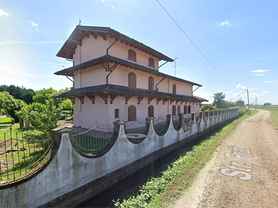 Immagine 13 di Casa indipendente in vendita  in Strada Frati a Mede