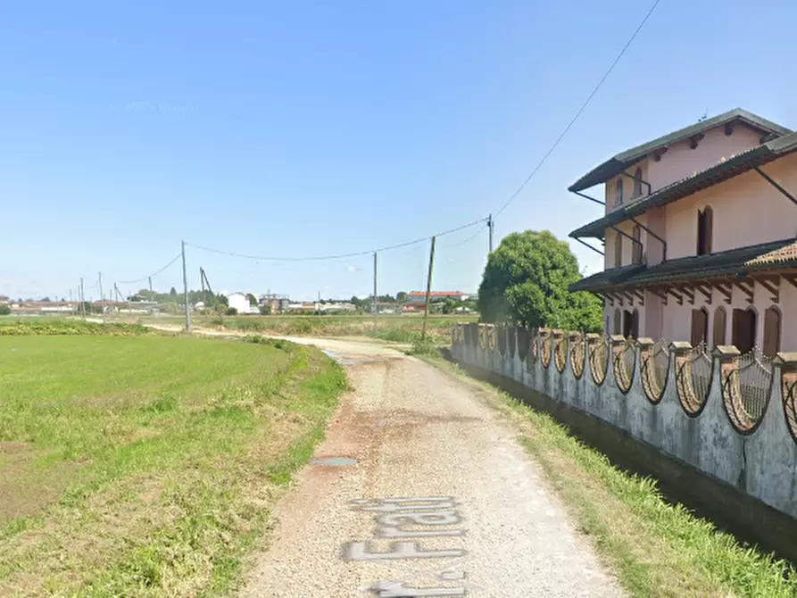 Immagine 23 di Casa indipendente in vendita  in Strada Frati a Mede