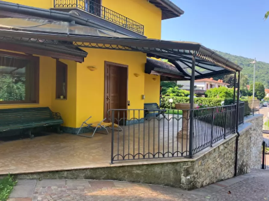 Immagine 42 di Villa in vendita  in Via Fara a Pradalunga