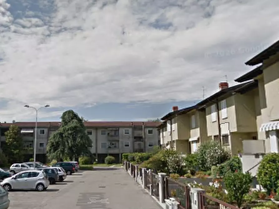 Immagine 14 di Appartamento in vendita  in Via P. Mascagni  a Chignolo D'isola