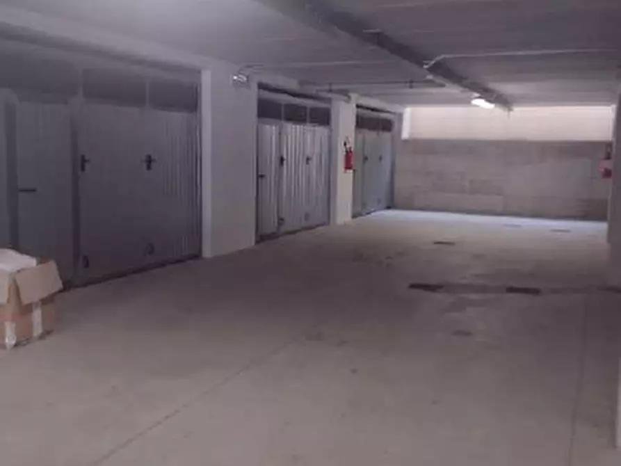 Immagine 9 di Ufficio in vendita  in Via Robert Baden Powell a Montegranaro