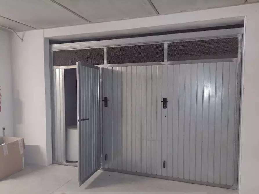 Immagine 12 di Ufficio in vendita  in Via Robert Baden Powell a Montegranaro