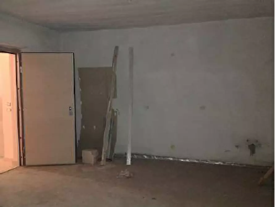 Immagine 17 di Ufficio in vendita  in Via Robert Baden Powell a Montegranaro