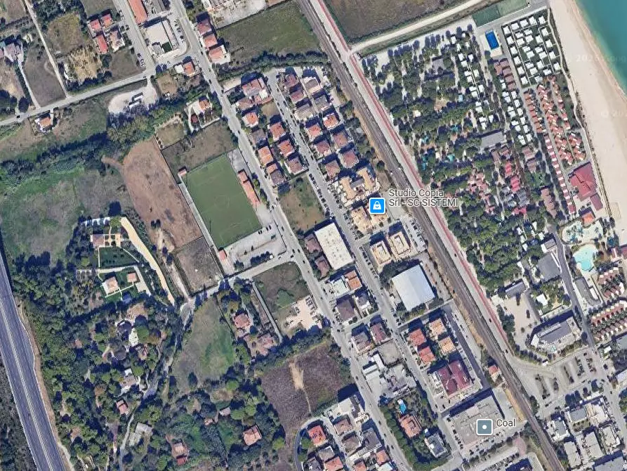 Immagine 6 di Negozio in vendita  in Via Ungheria a Porto Sant'elpidio