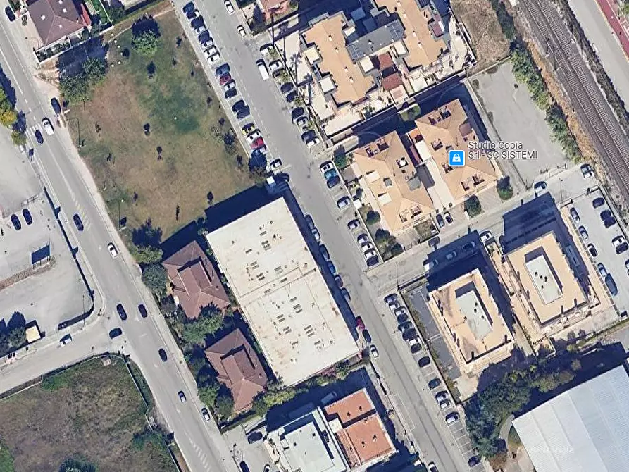 Immagine 8 di Negozio in vendita  in Via Ungheria a Porto Sant'elpidio