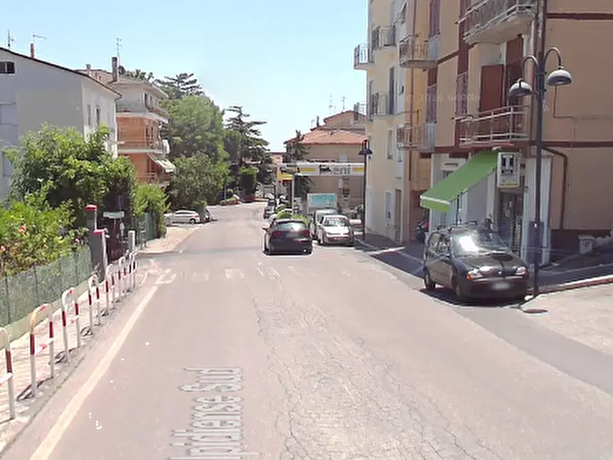 Immagine 8 di Laboratorio in vendita  in Via Elpidiense Sud a Montegranaro