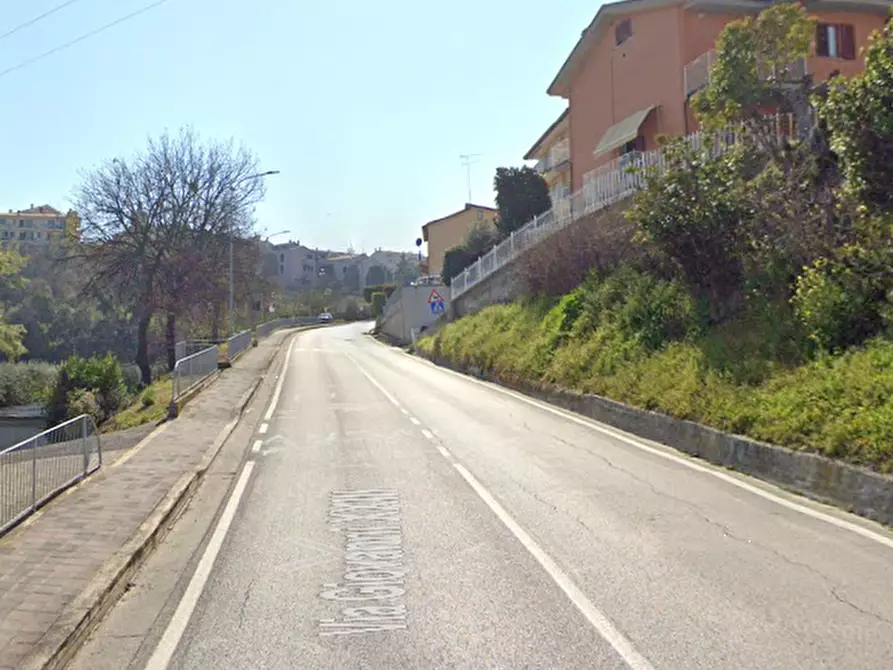 Immagine 9 di Magazzino in vendita  in Via Giovanni XXIII a Fermo